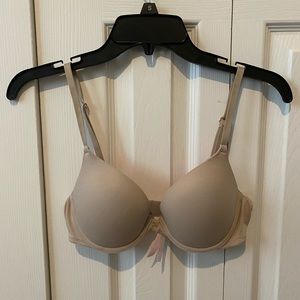 Victoria’s Secret Pink Wear Everywhere Push-up Bra